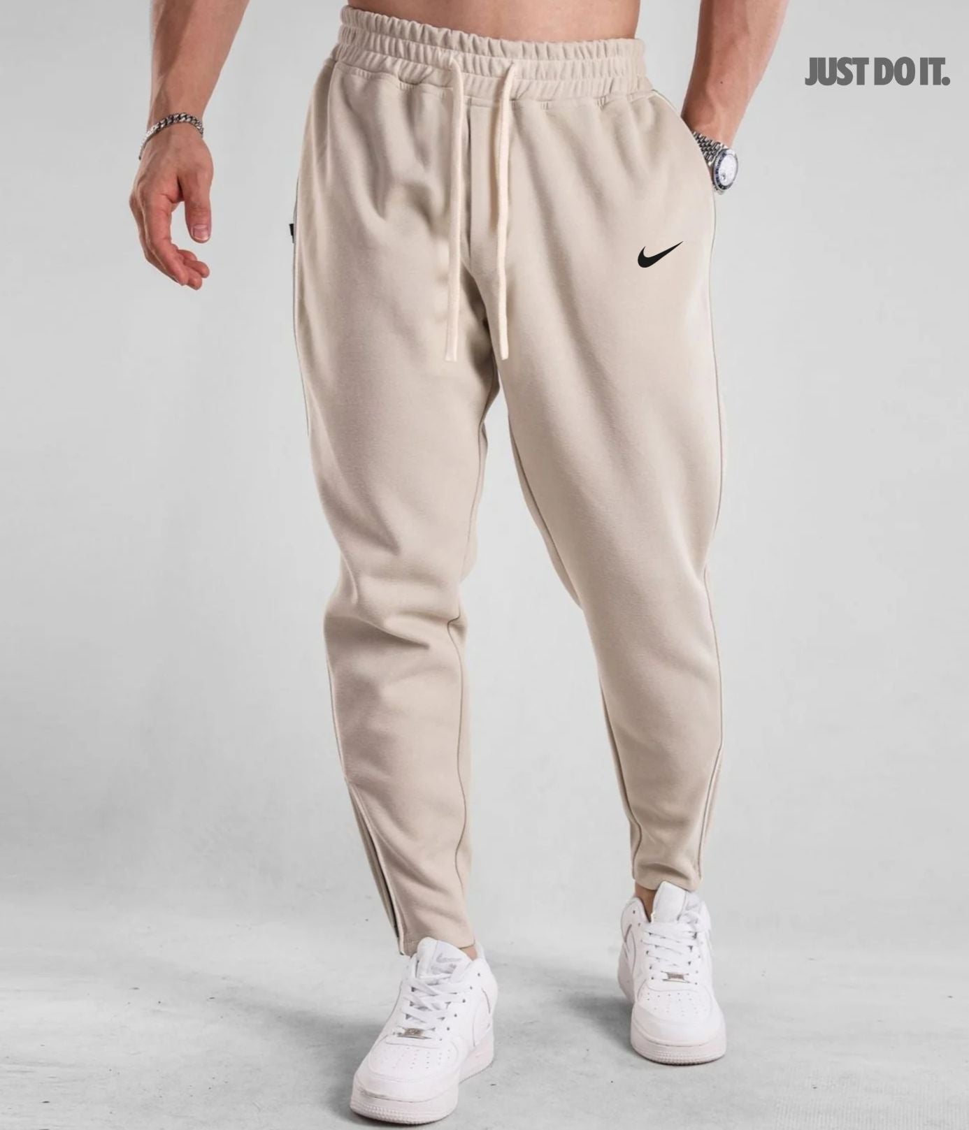 Pantalon Streetwear avec fermeture éclair à la cheville