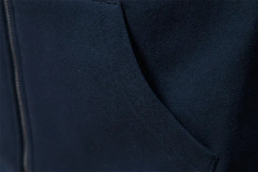 Pull zippé classique